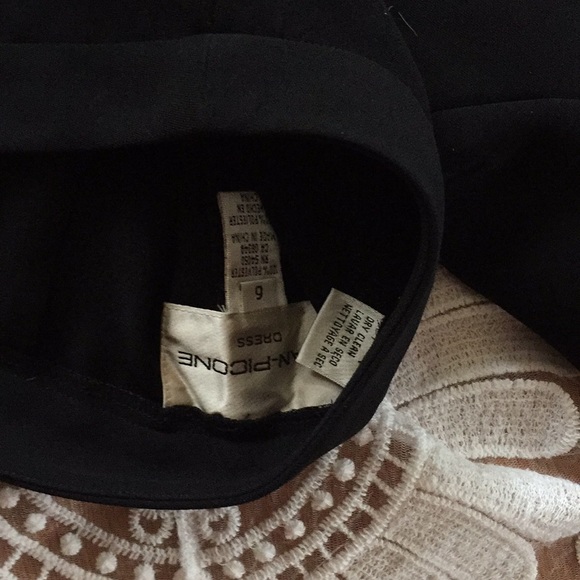 Beautiful beaded Collar Suit💕 - Picture 3 of 3